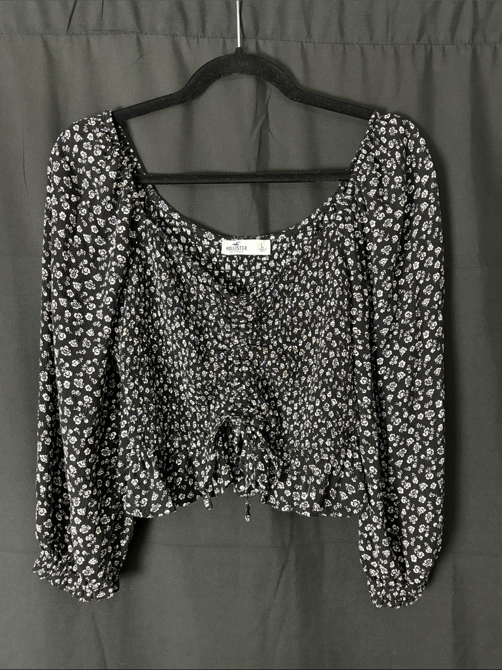 Hollister Black and White Floral Tie-Front Long Sleeve Blouse